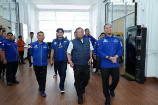 Demokrat Mengabdi: Sekjen Turun Langsung Bagikan Bantuan di Pekanbaru