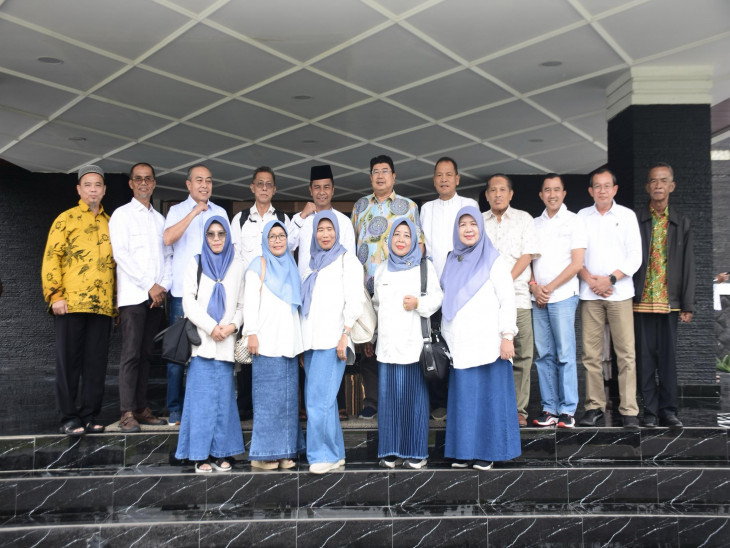 Silaturrahmi dengan APDN Pekanbaru Angkatan XV, Bupati Kampar Ahmad Yuzar ; Terus Perkuat Sinergitas dan Jalinan Silahturahmi