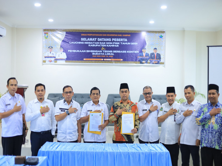 Asisten III Setda Kampar Launching Kegiatan DAK Non Fisik 2025 dan Buka Bimtek Berbasis Konten Budaya Lokal